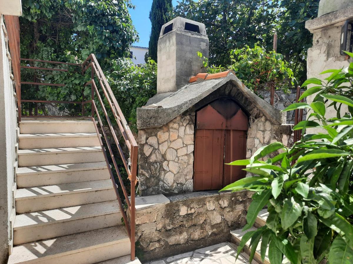 Apartment Ema Trogir Exteriör bild